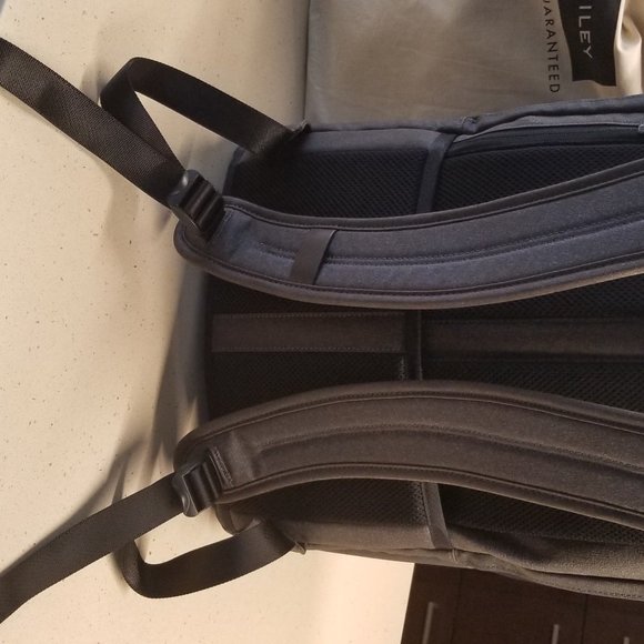 Briggs & Riley Laptop Backpack - Picture 2 of 4